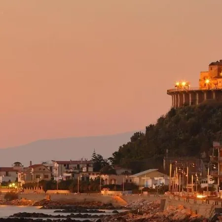 La Mia Valigia Nocleg ze śniadaniem 3*