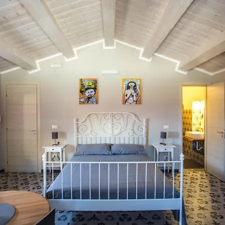 Nocleg ze śniadaniem La Mia Valigia 3*