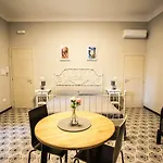 Oda ve Kahvaltı La Mia Valigia San Lucido